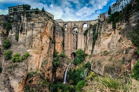 ronda españa|Visit Ronda, Spain: an amazing town spanning a deep gorge